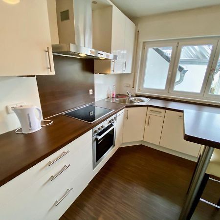 Zentrales Wg-Zimmer 1 Ravensburg, Balkon, Kaminアパートメント エクステリア 写真
