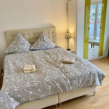 Zentrales Wg-Zimmer 1 Ravensburg, Balkon, Kaminアパートメント エクステリア 写真